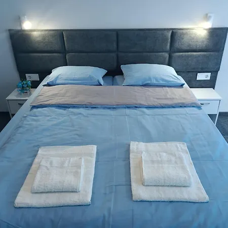 Ubis Hotel