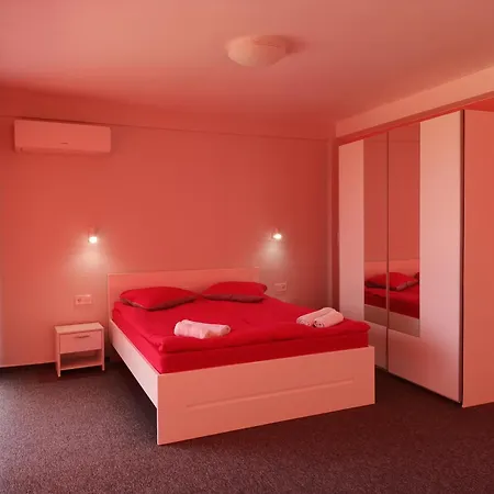Hotel Ubis